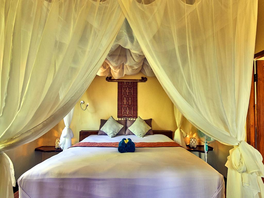 Lafyu Bali Hotel ซีงาราจา ภายนอก รูปภาพ